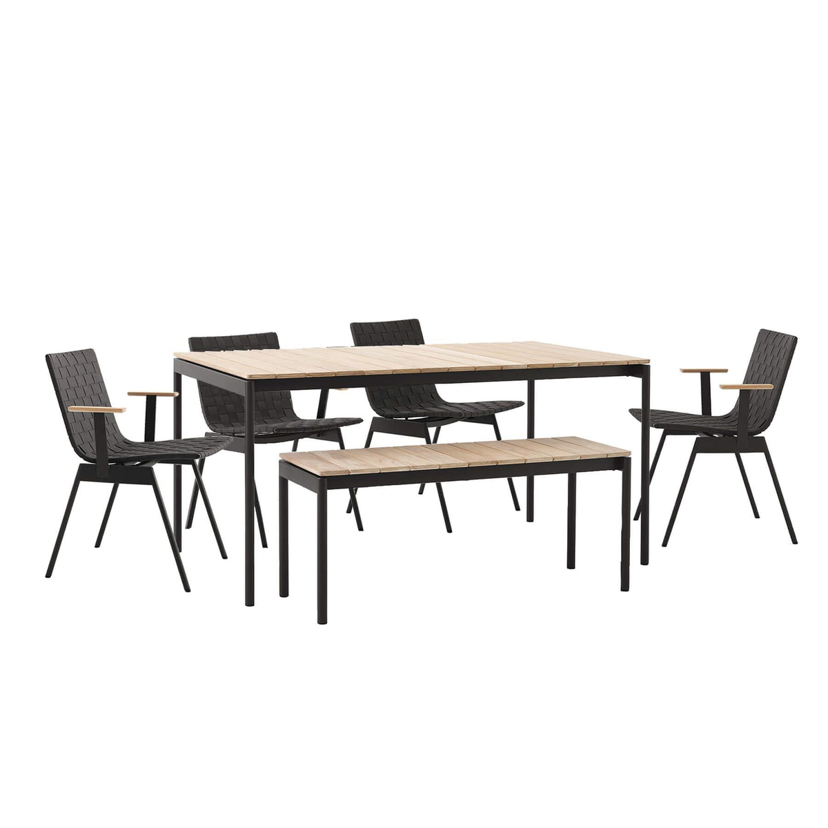 &Tradition Ville Patio Set - Curated by Holloways of Ludlow