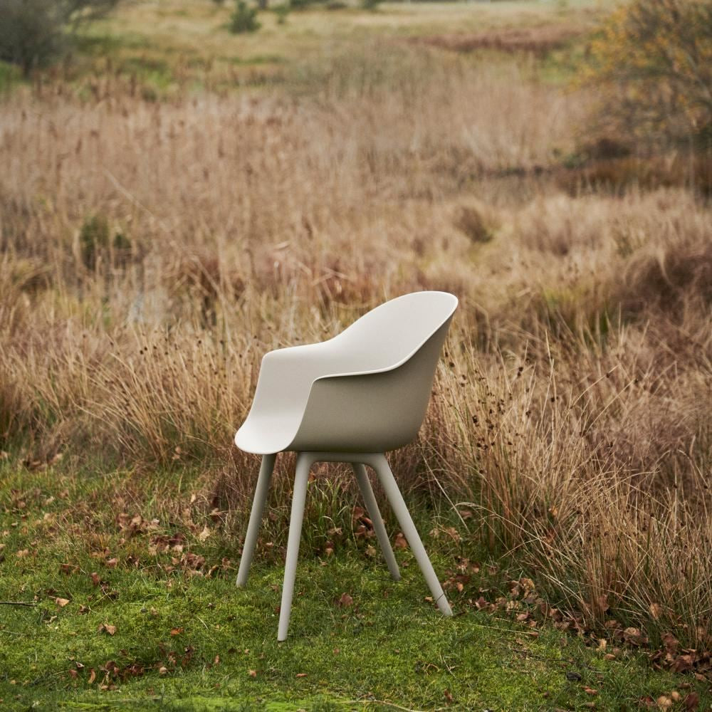 GUBI Bat Outdoor Dining Chair - Plastic Base