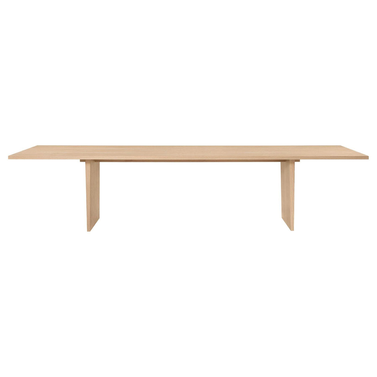 GUBI Private Dining Table