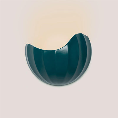 Patricia Lobo Onna Wall Light
