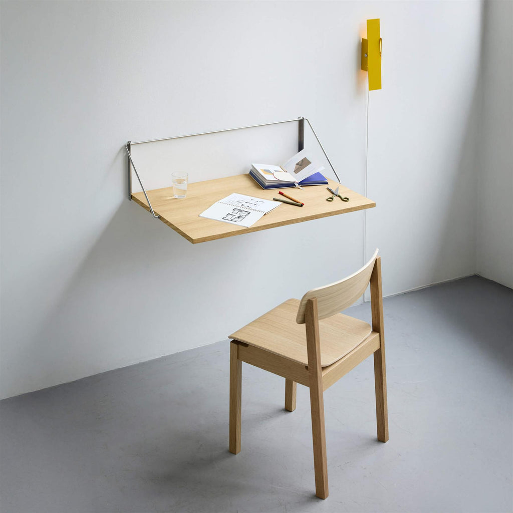 MOEBE Fold-out Desk