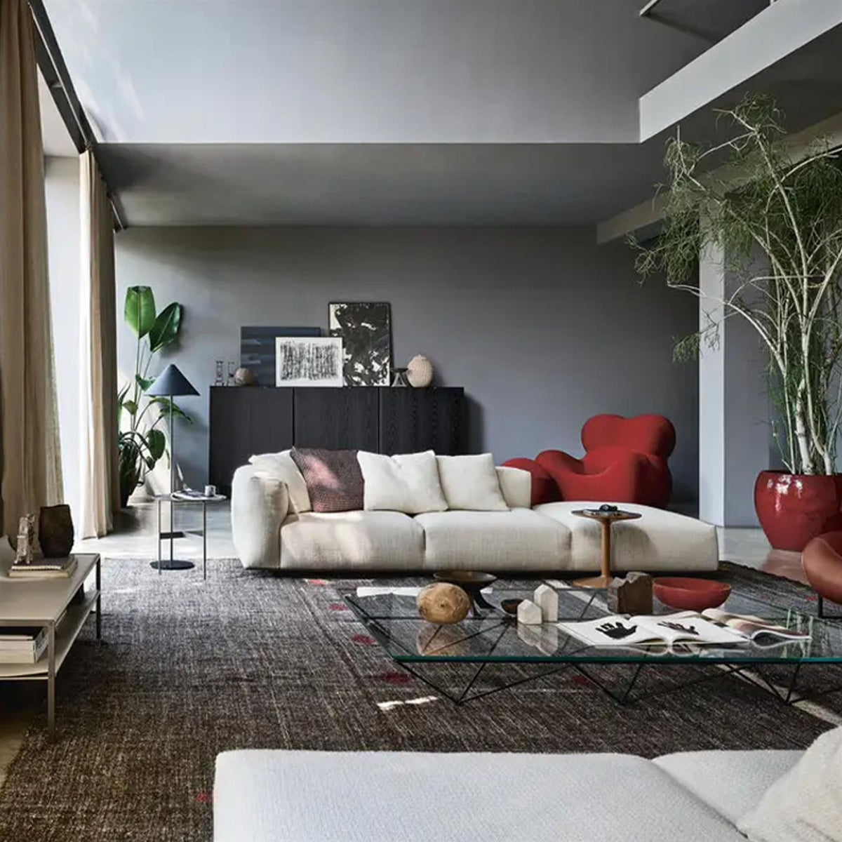 B&B Italia Alanda 18' Coffee Table
