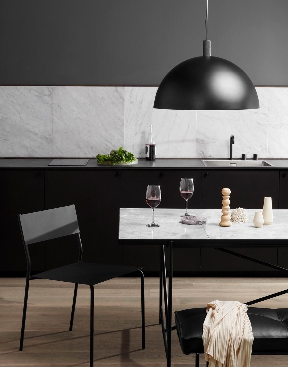 Handvark Dining Table 185