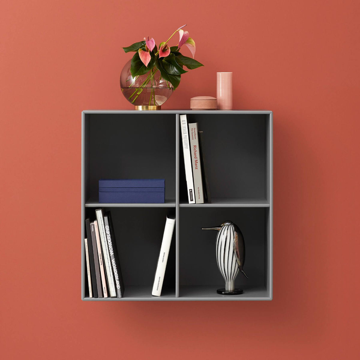 Montana Show Bookcase