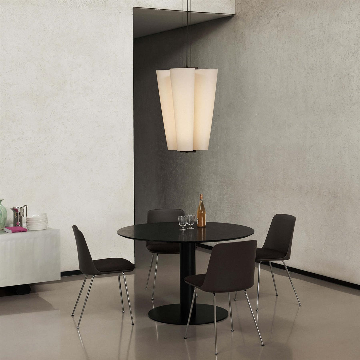 &Tradition Bella Chandelier
