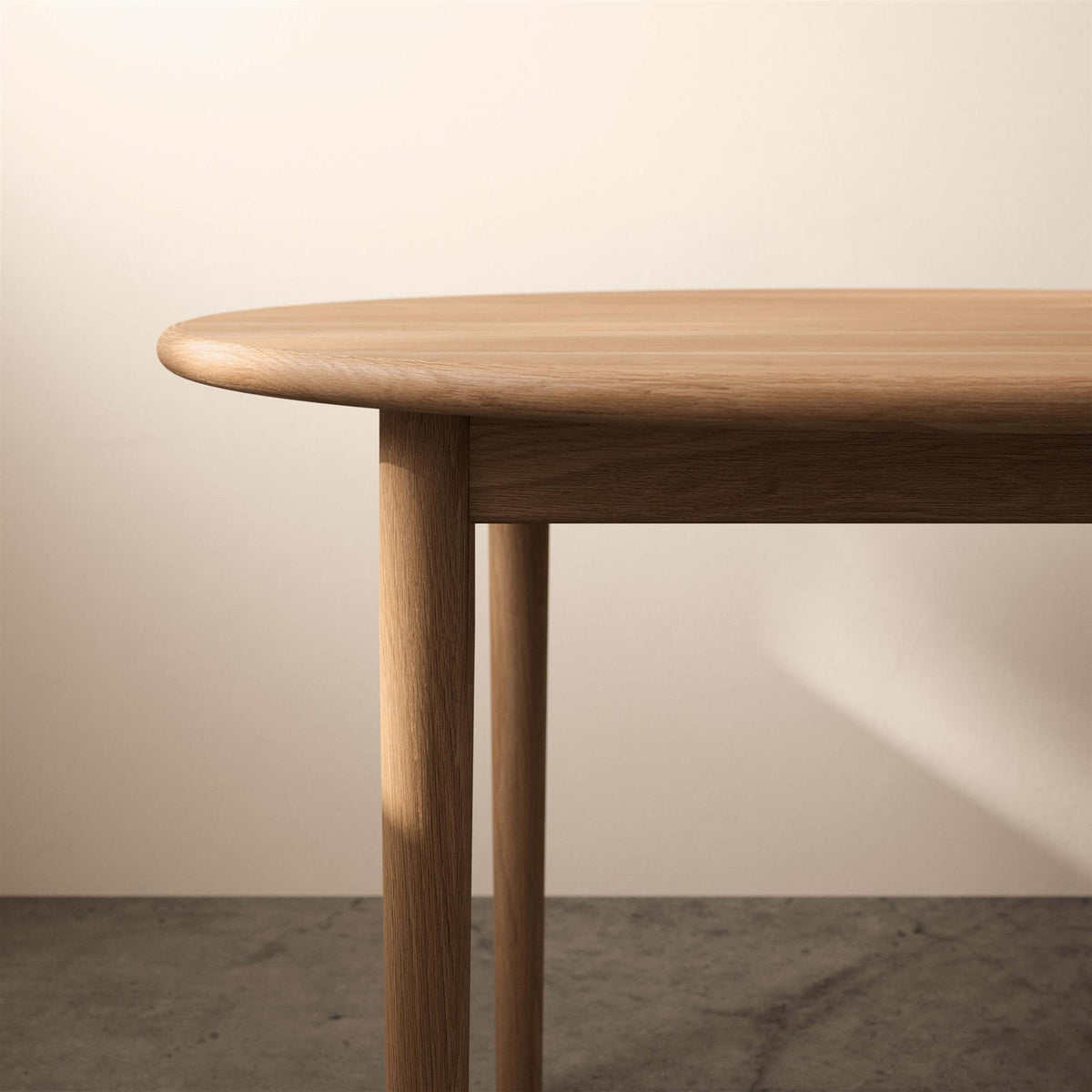 Andersen Furniture Classic Extendable Dining Table - Oval
