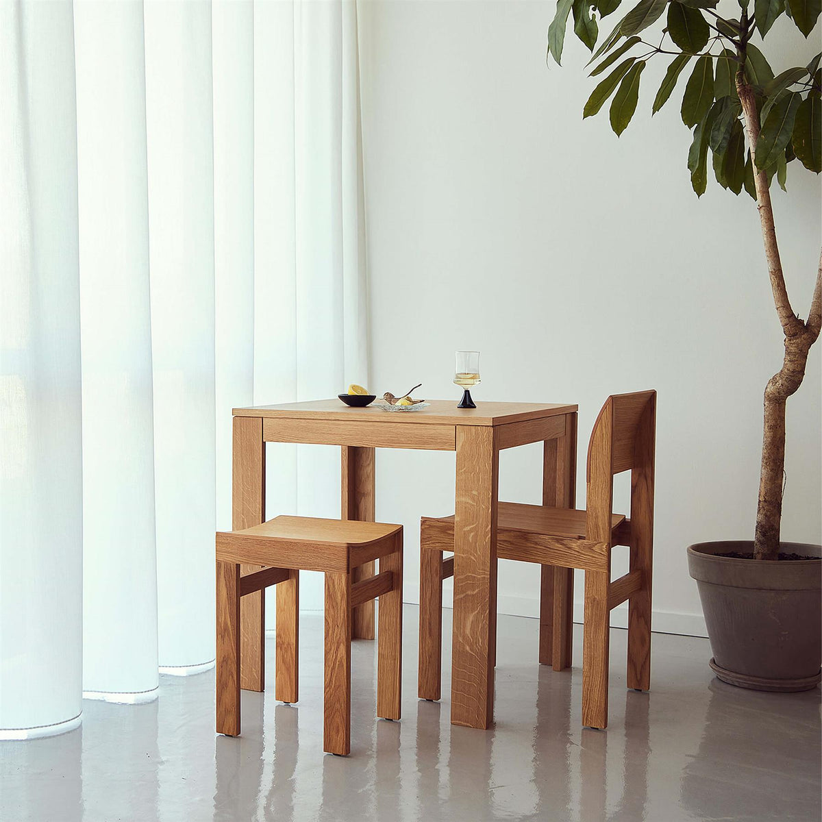 Form & Refine Element Dining Table