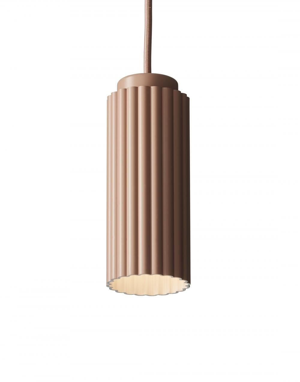 Donna pendant