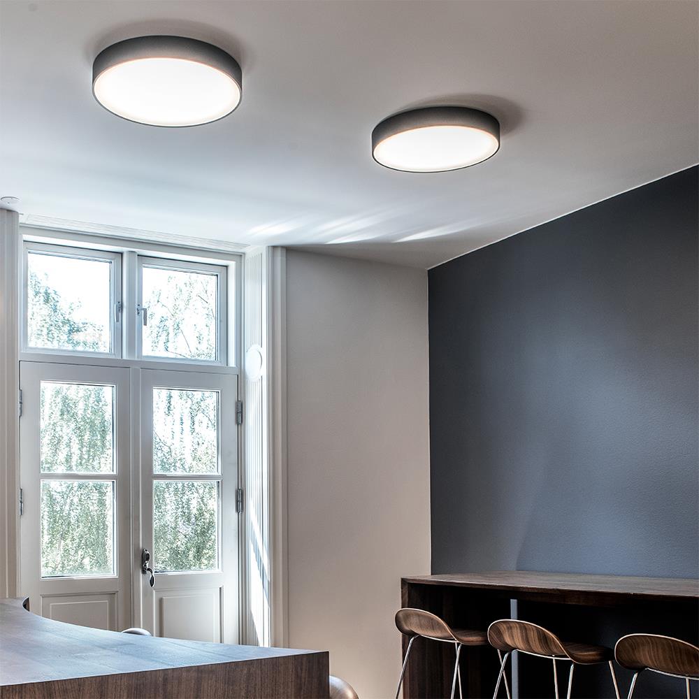 Light Point Surface Ceiling Light