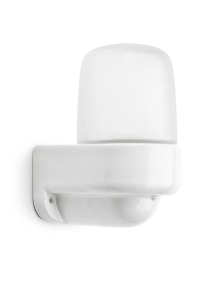 Old School Electric Scandilux bathroom wall light