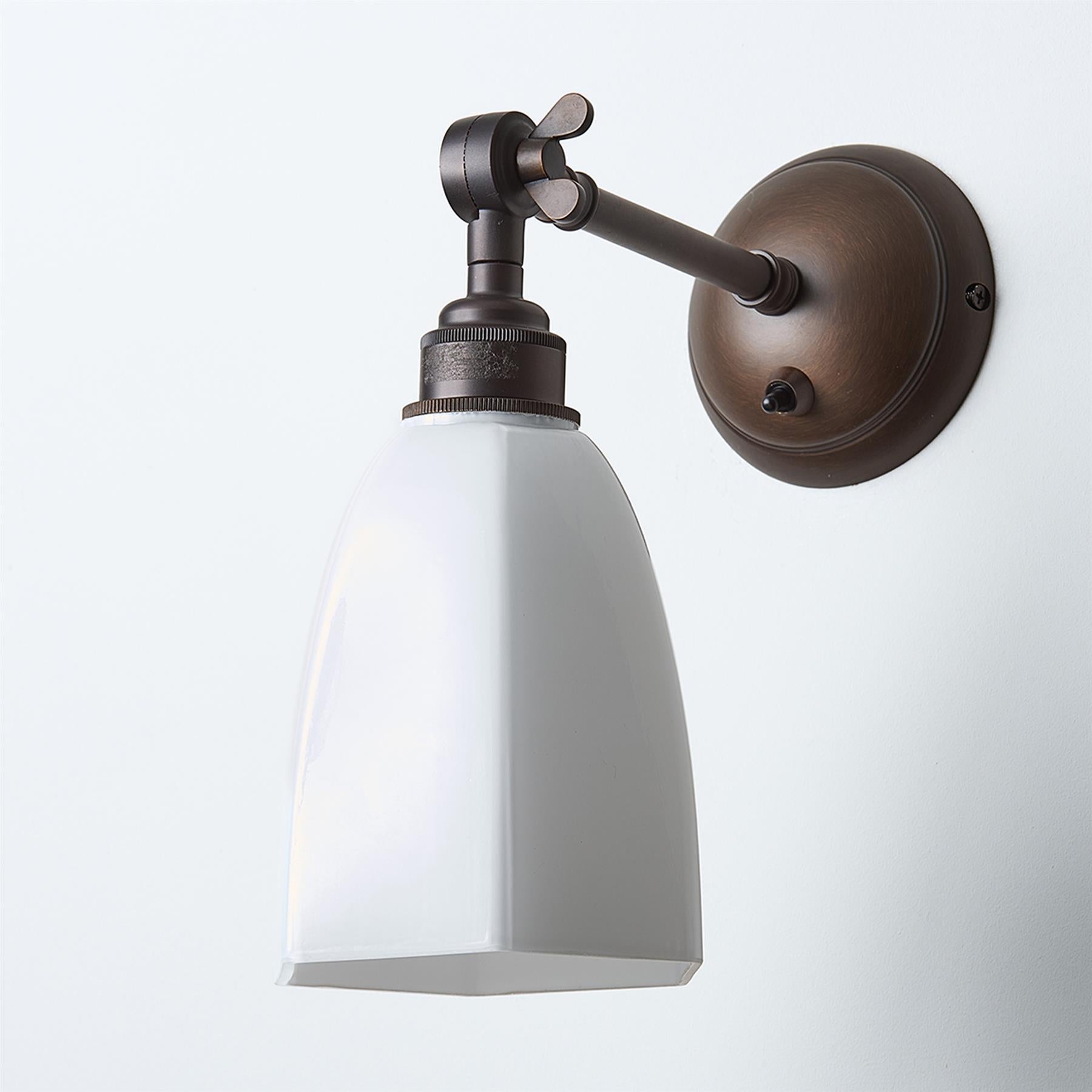 Old School Electric Gatsby Wall Light : Adjustable Arm