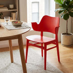 Warm Nordic Gesture Dining Chair
