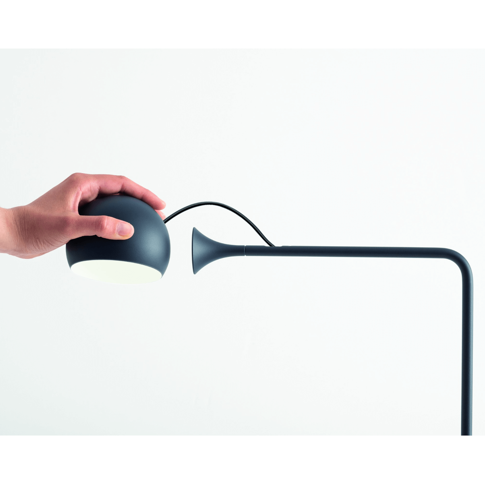 Artemide Ixa Table Lamp
