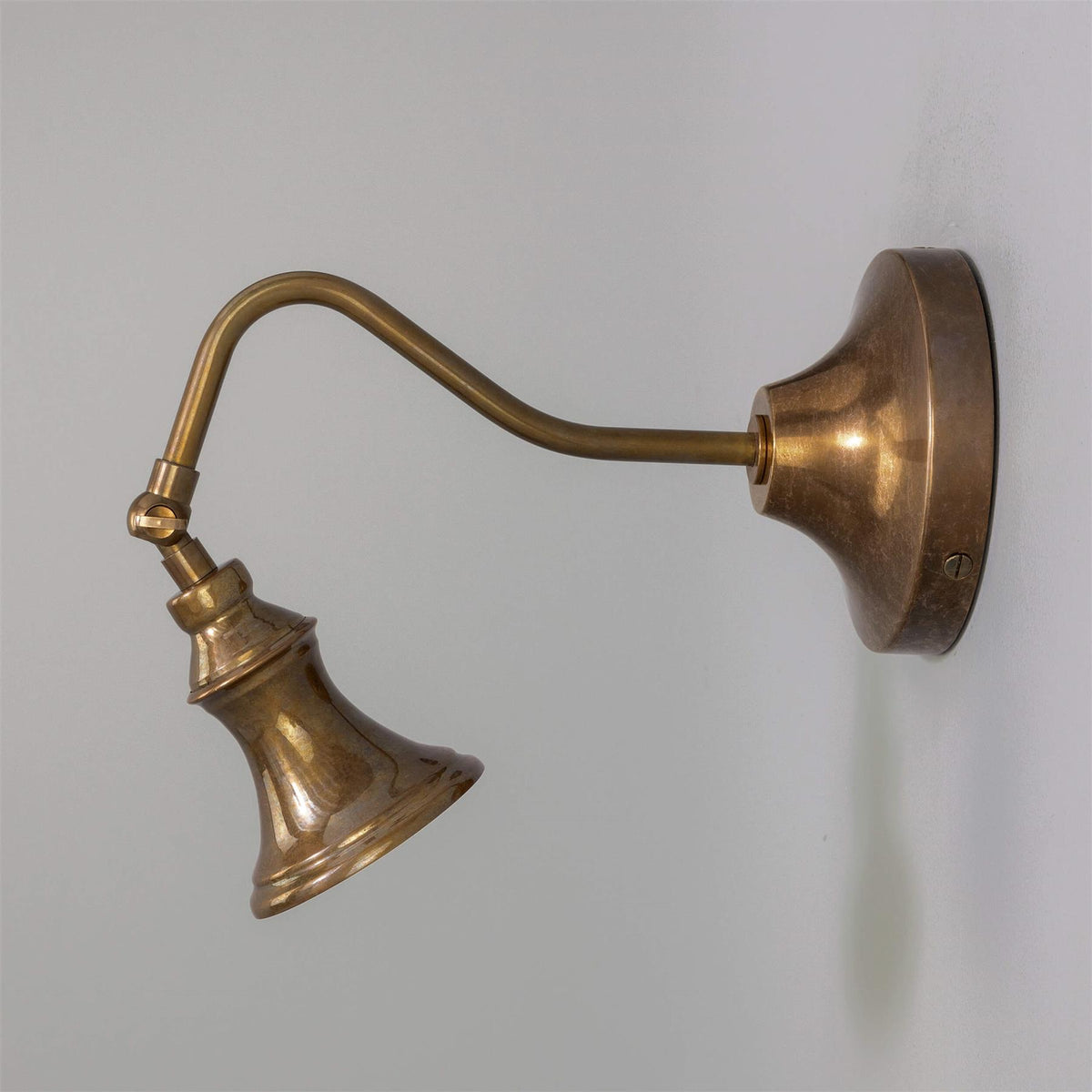 Mullan Lighting Kent Traditional Adjustable Spotlight