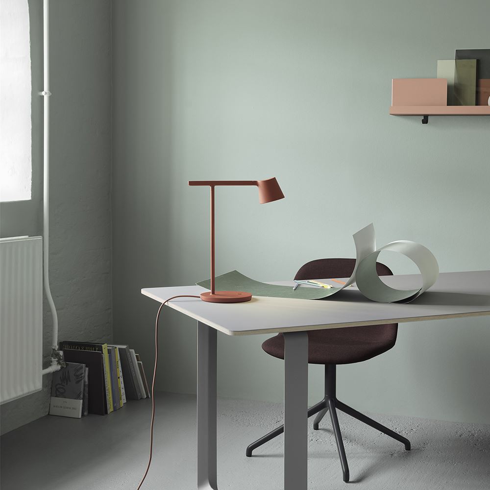 Muuto Tip Table Lamp