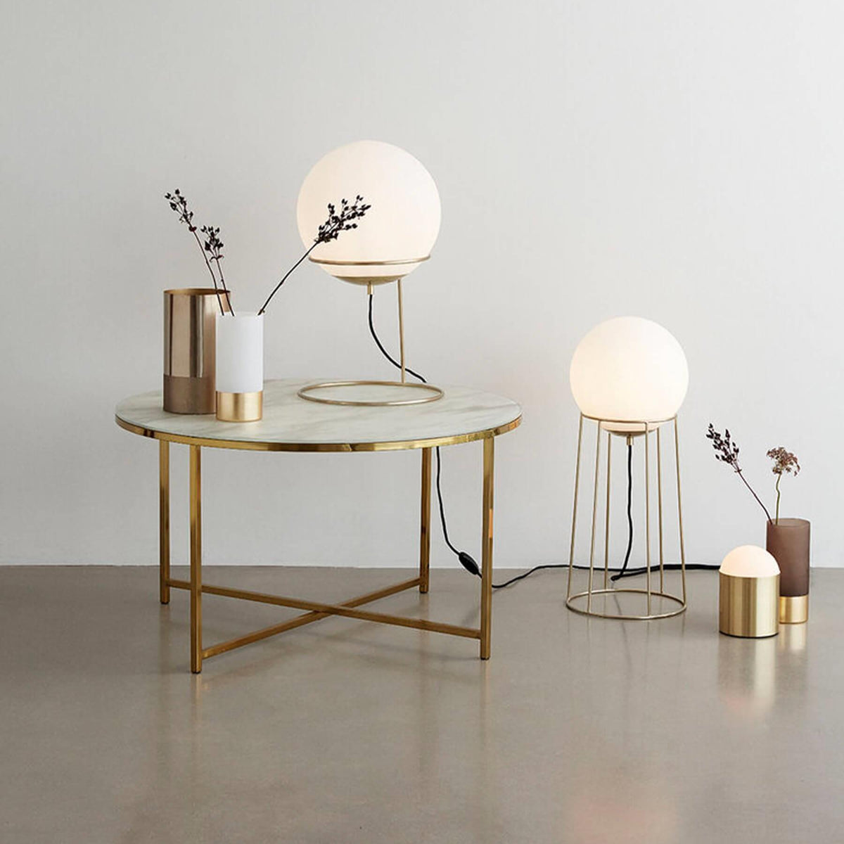 Hubsch Pond Table - White/Brass