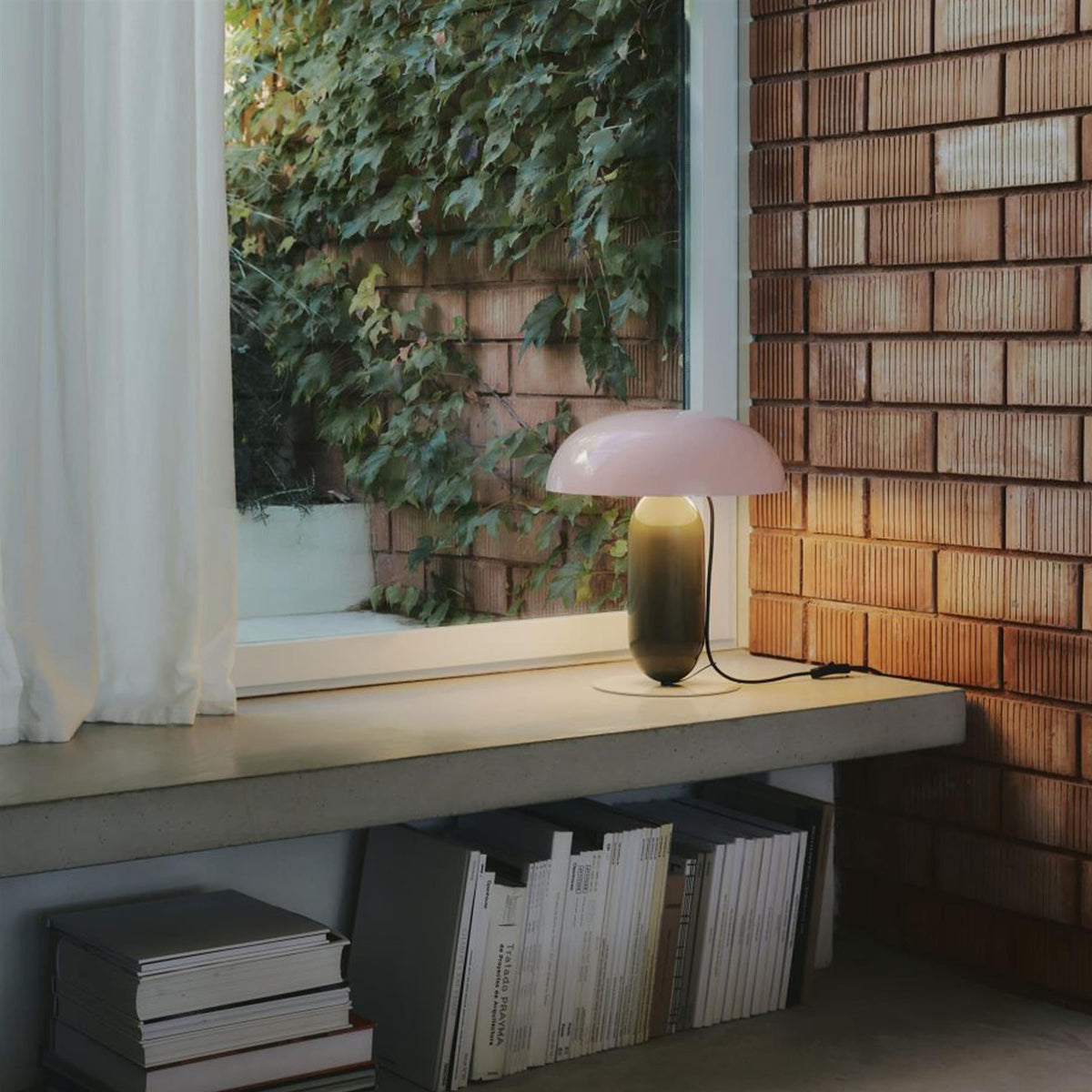 Marset Gambosa Table Lamp - Pink with Brown Grey