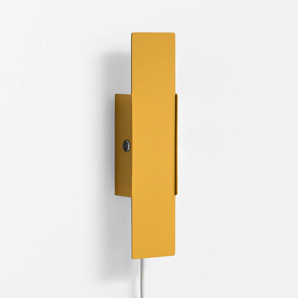 Moebe Wall Lamp