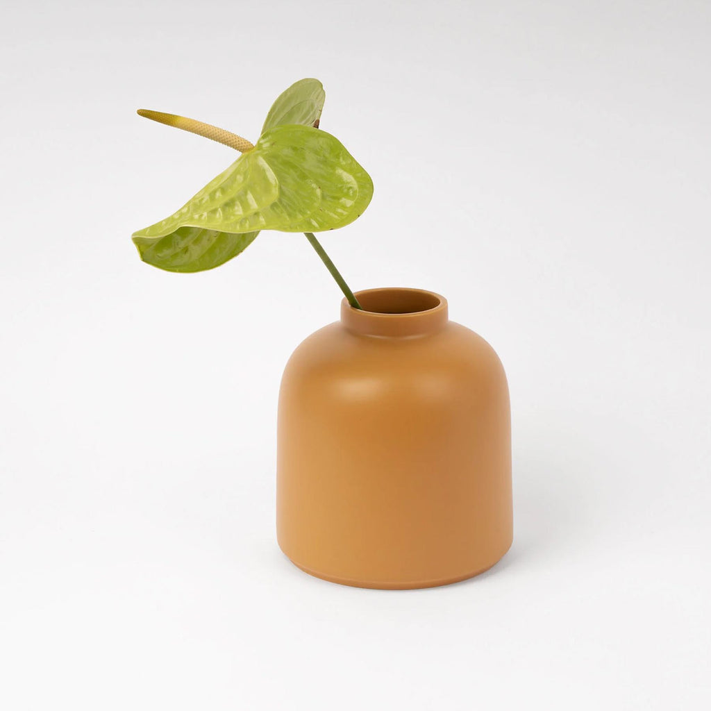 Raawii Omar Vase