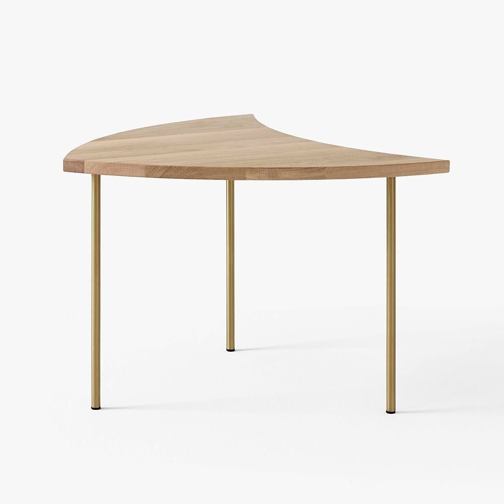 &Tradition HM7 Pinwheel Coffee Table