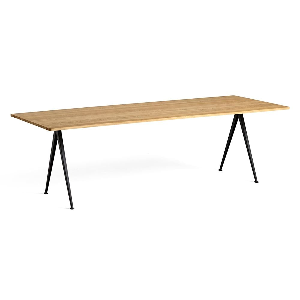 HAY Pyramid Dining Table 01 / 02