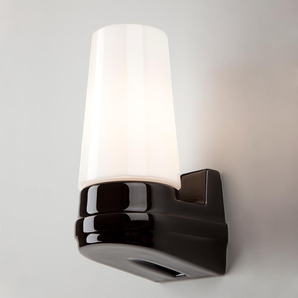 Old School Electric Bernadotte Single Wall Light