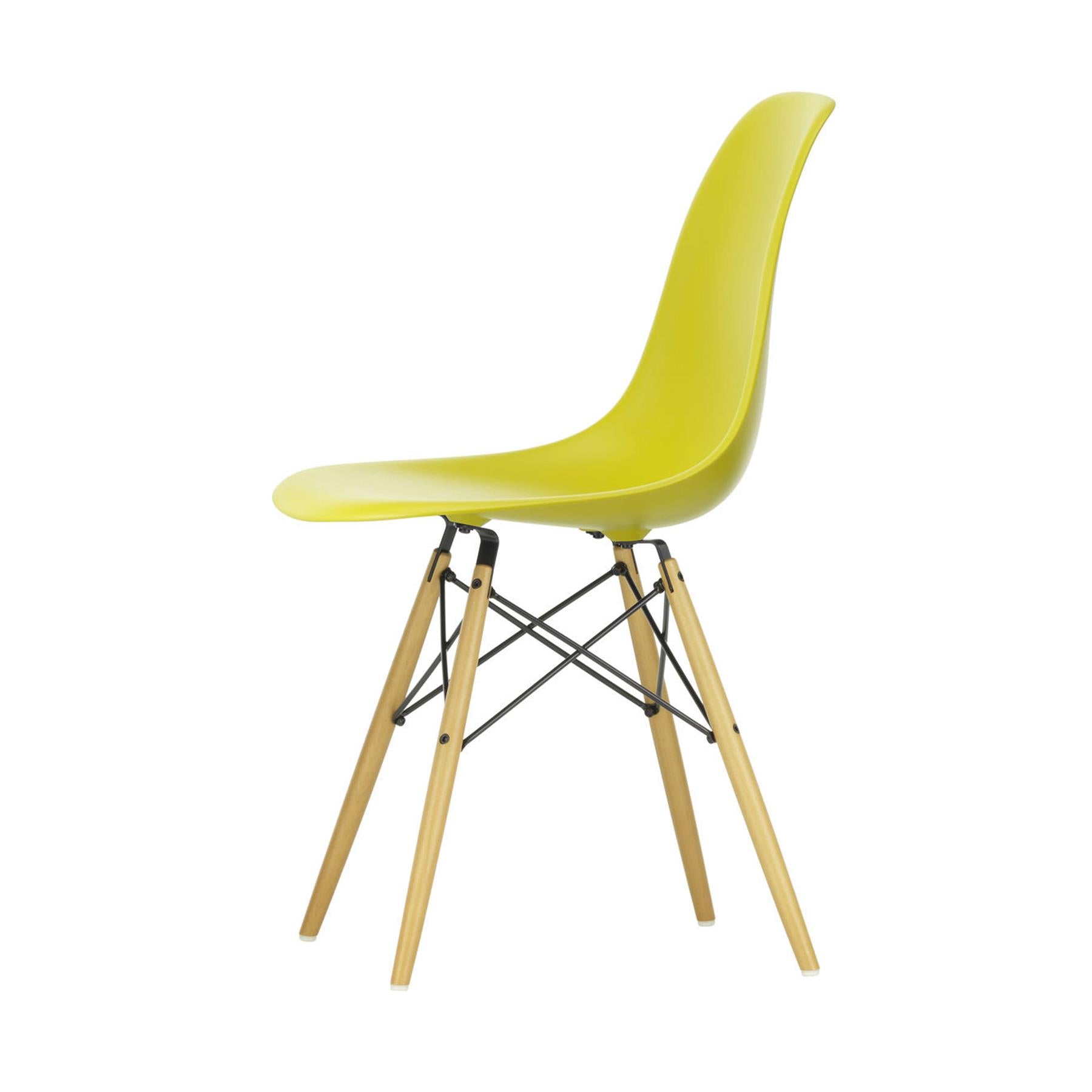 Vitra Eames RE DSW Plastic Side Chair
