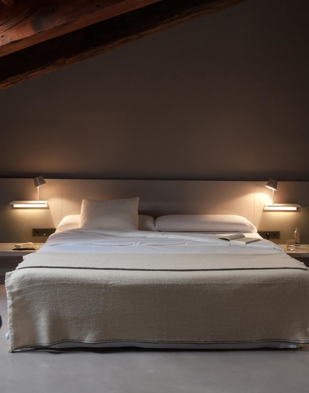 Vibia Suite Wall Light