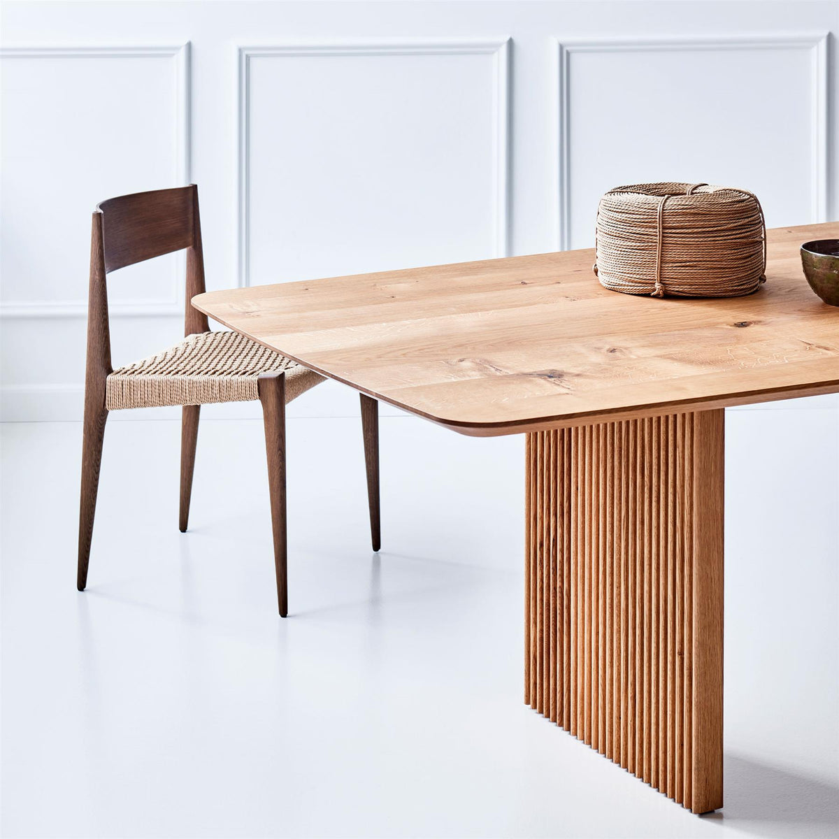 DK3 Pia Chair