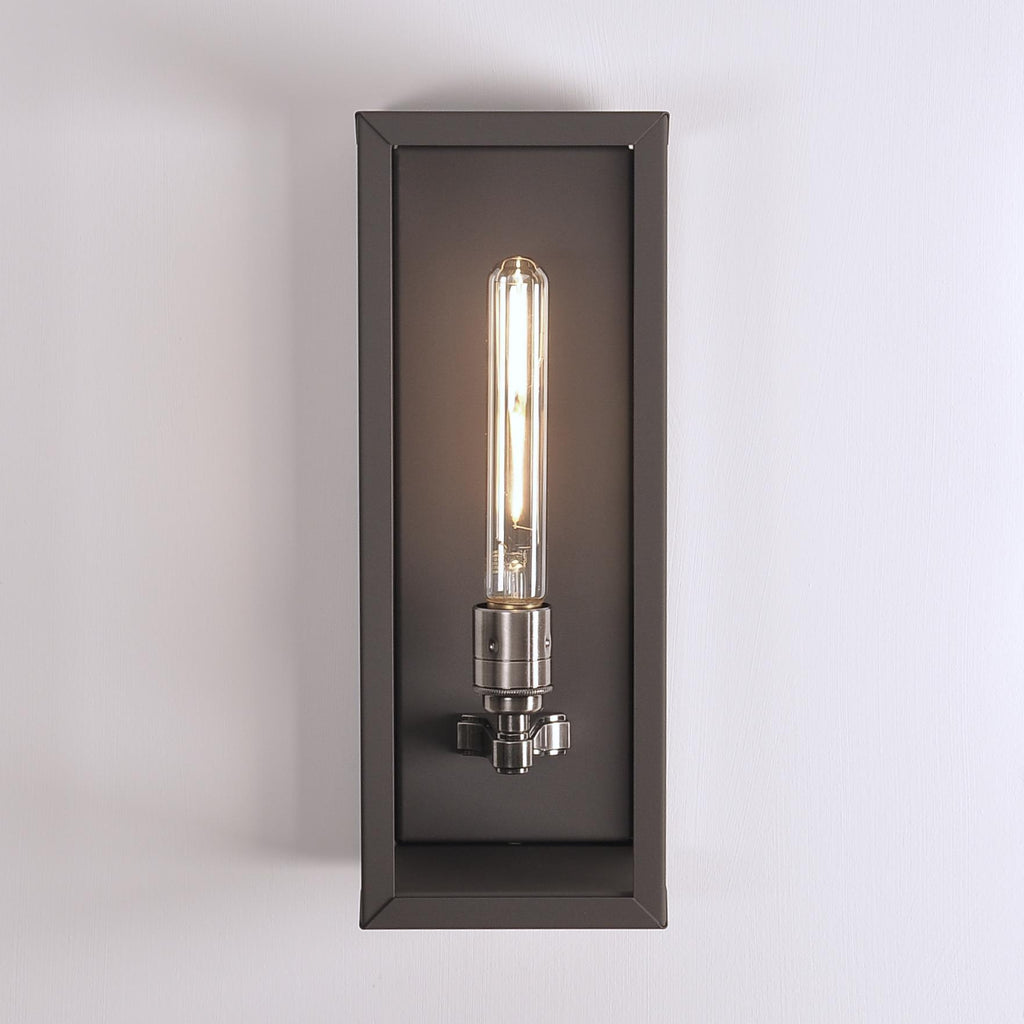Chelsea British Box Light