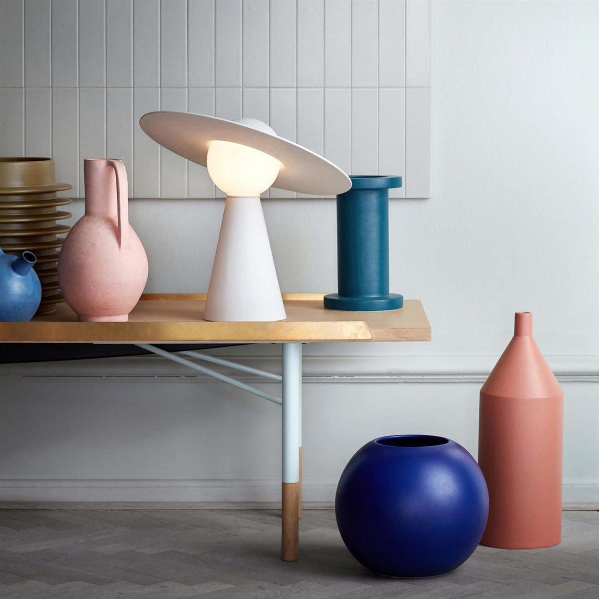 MOEBE Ceramic Table Lamp