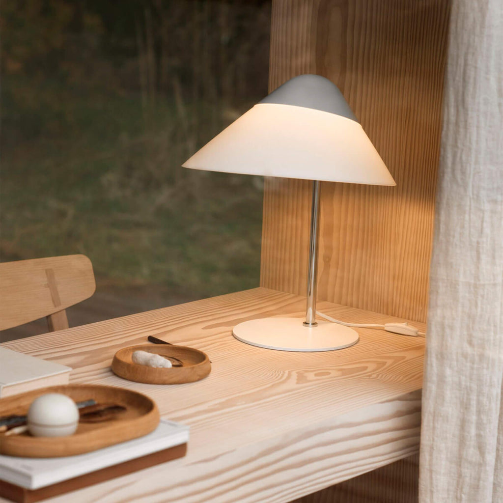 Carl Hansen & Son Opala Table Lamp