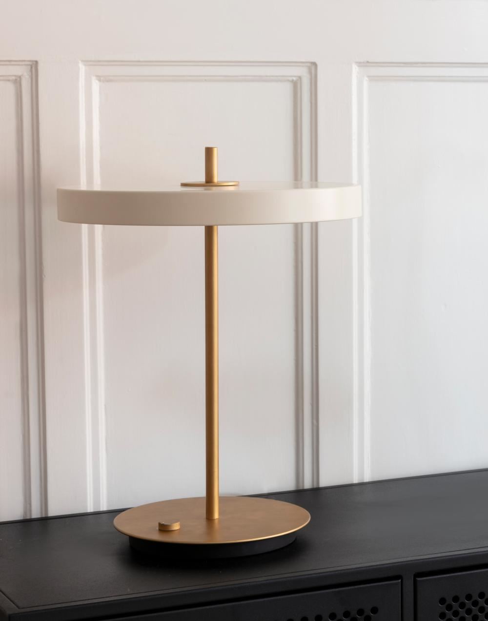 Umage Asteria Table Lamp