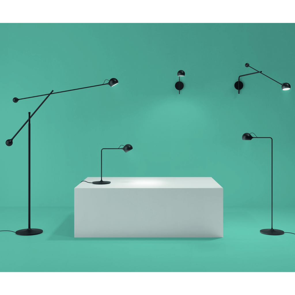 Artemide Ixa Wall Light