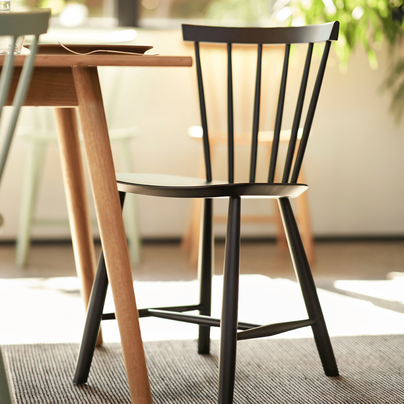 FDB Mobler Small Spaces Dining Table Set