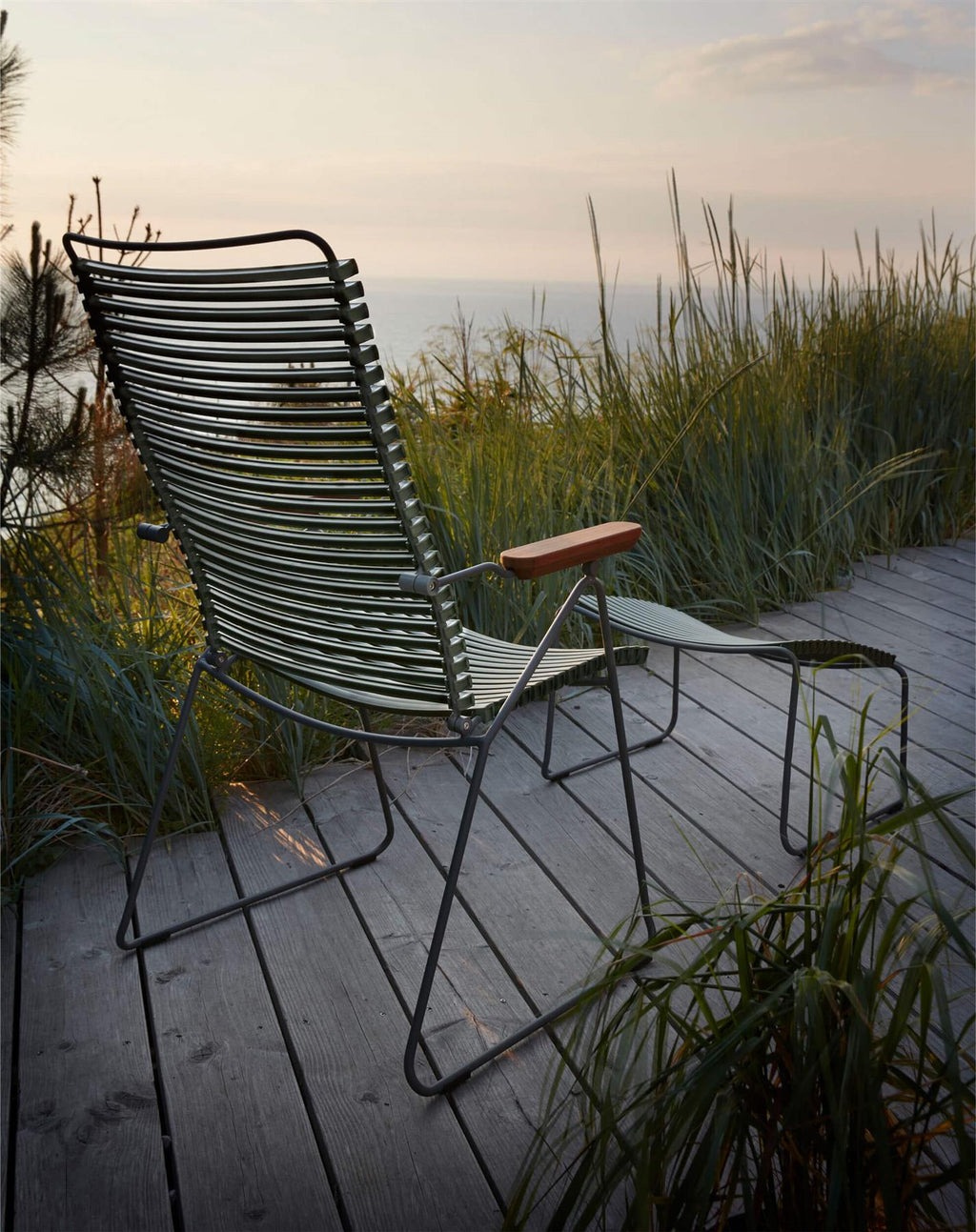 HOUE Click Position Chair
