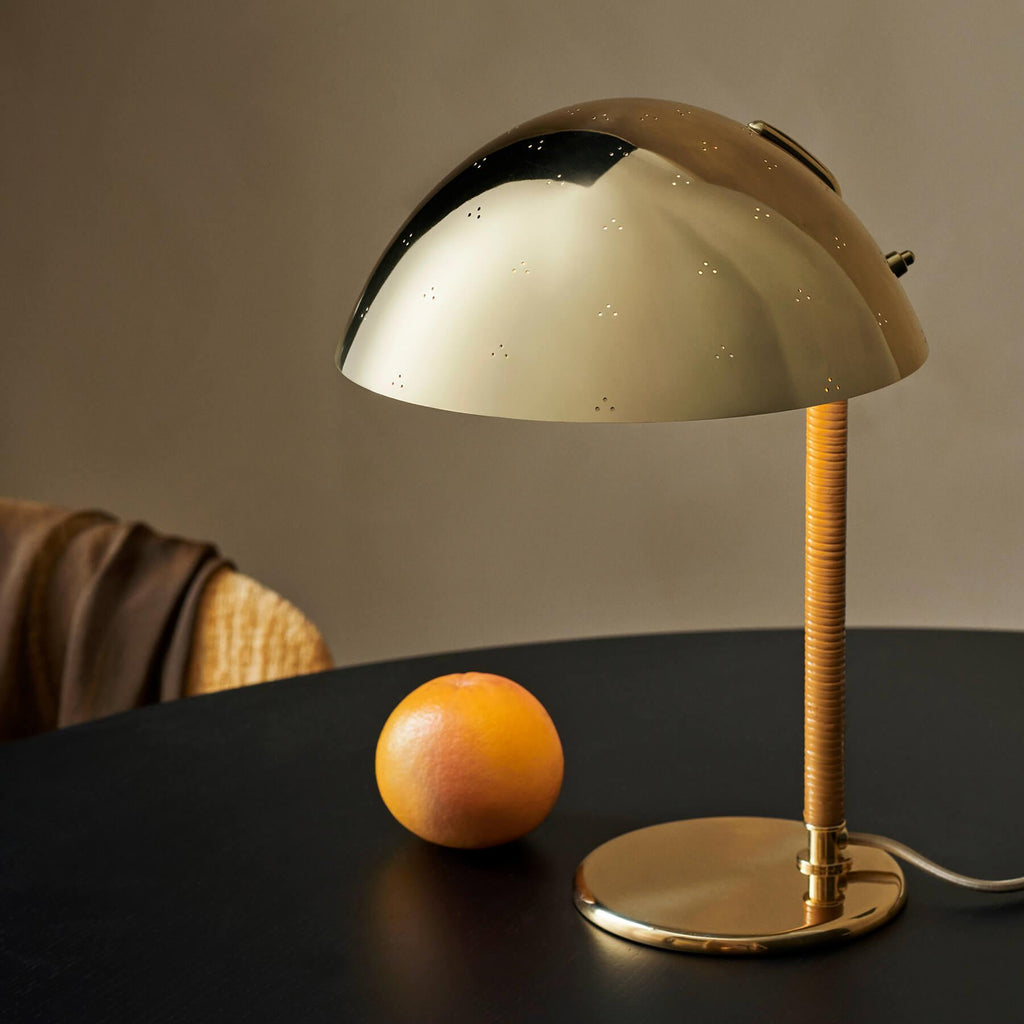 GUBI 9209 Table Lamp