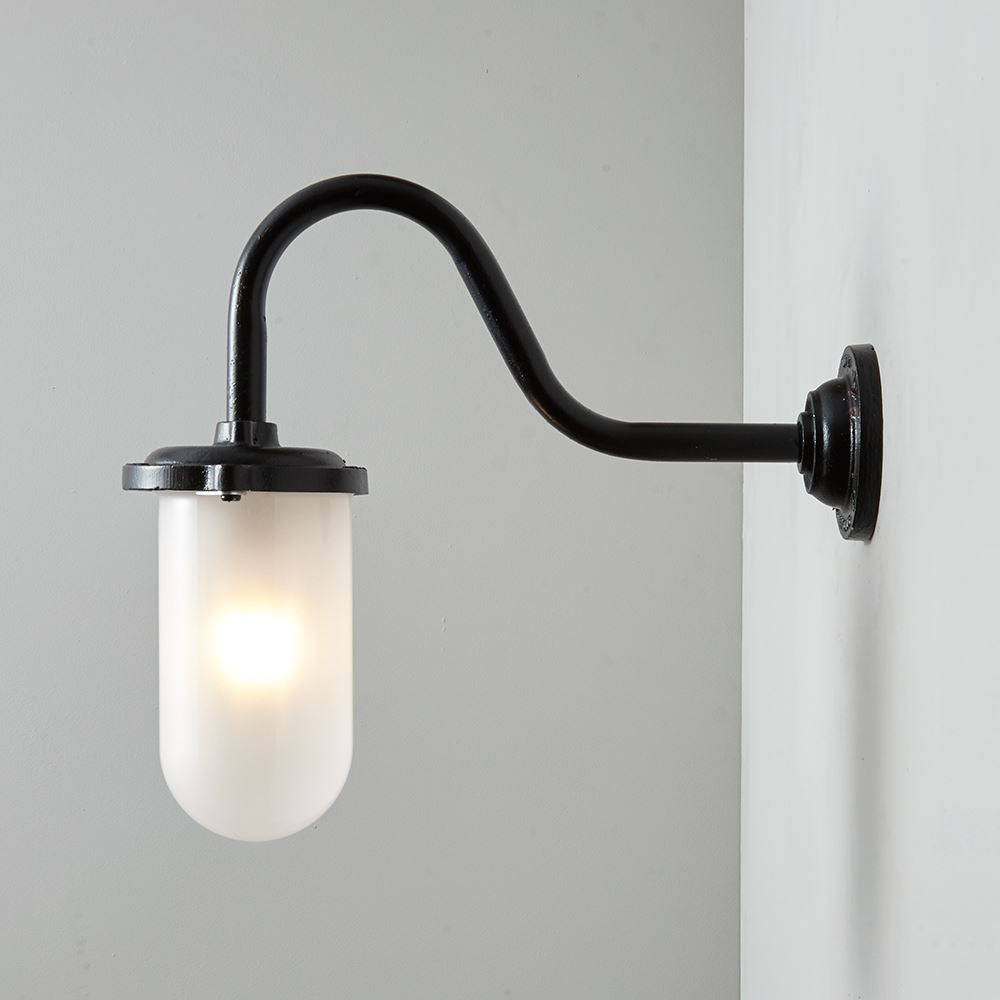 Davey Large Galvanised Steel Stable Light