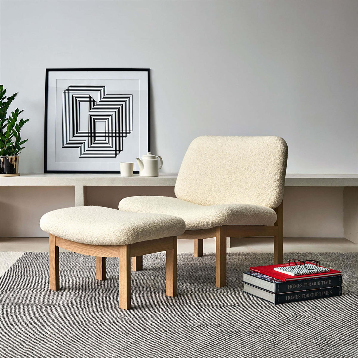 Tamart Clore Lounge Chair with Ottoman