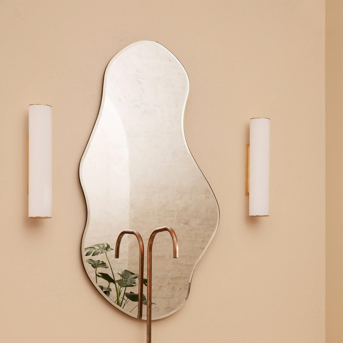 Ferm Living Vuelta Wall Light