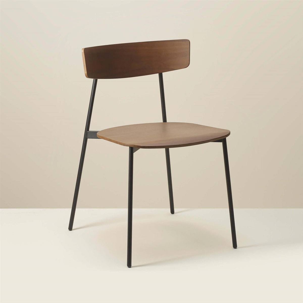 Treku Kol Chair, Unupholstered with Metal Legs