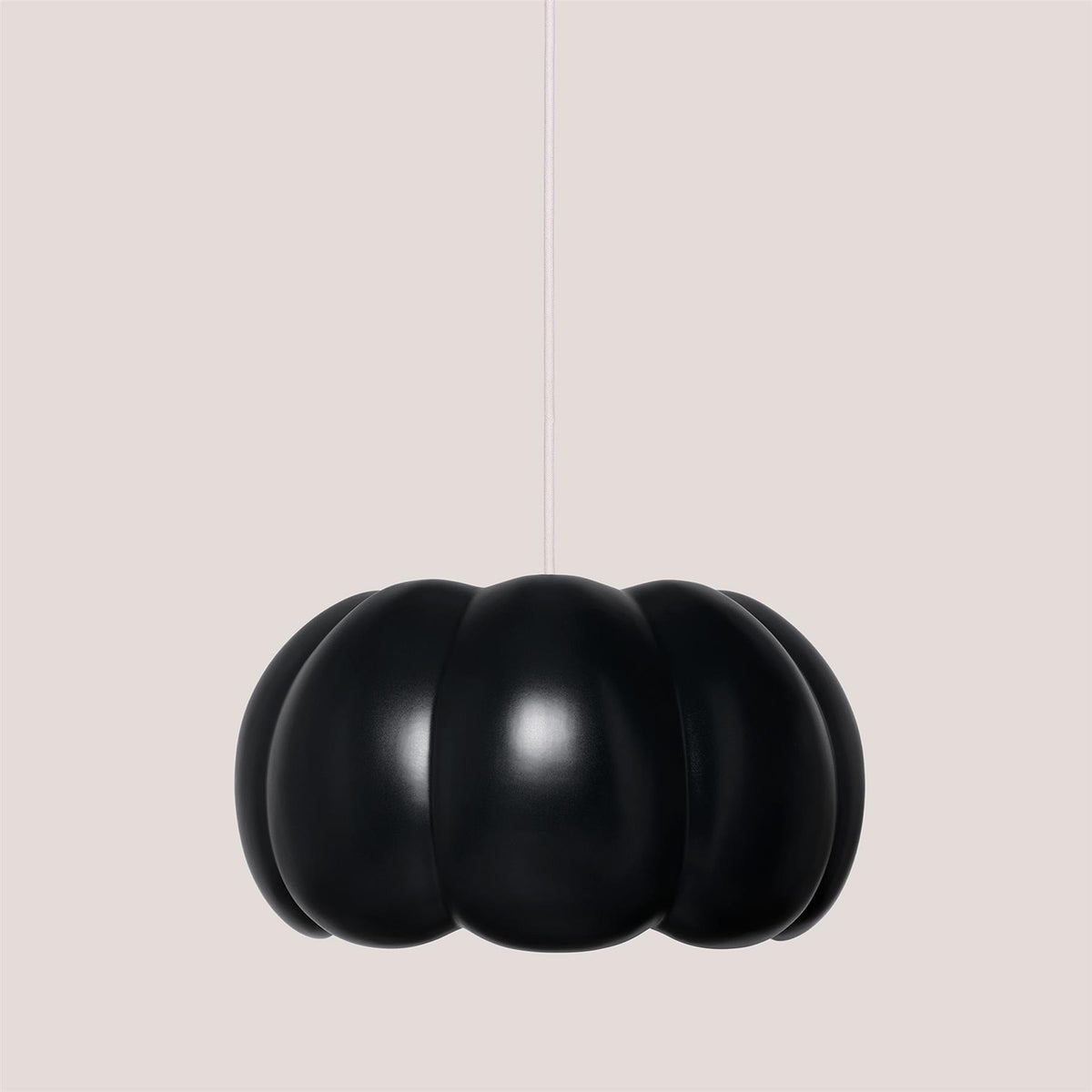 Patricia Lobo Cuuc Pendant Light