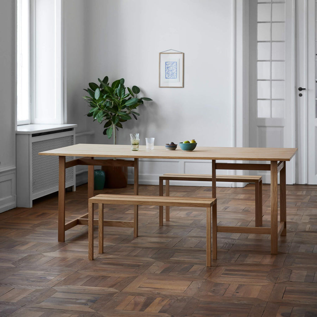 MOEBE Rectangular Extendable Dining Table