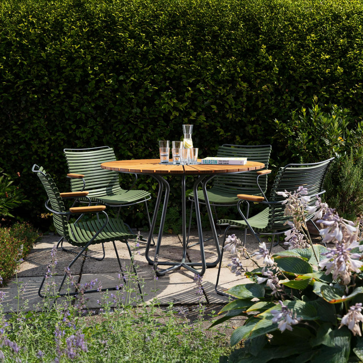 HOUE Circle Garden Dining Table