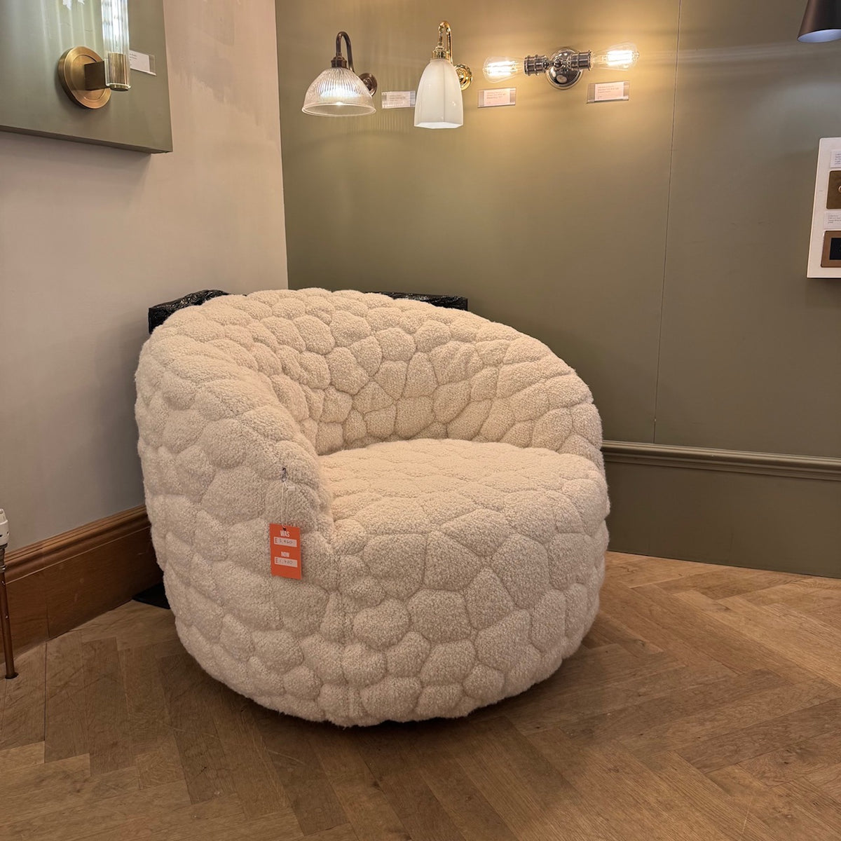 Ex-Display (Bath Showroom) Moooi The Introvert Chair by Robbie Williams