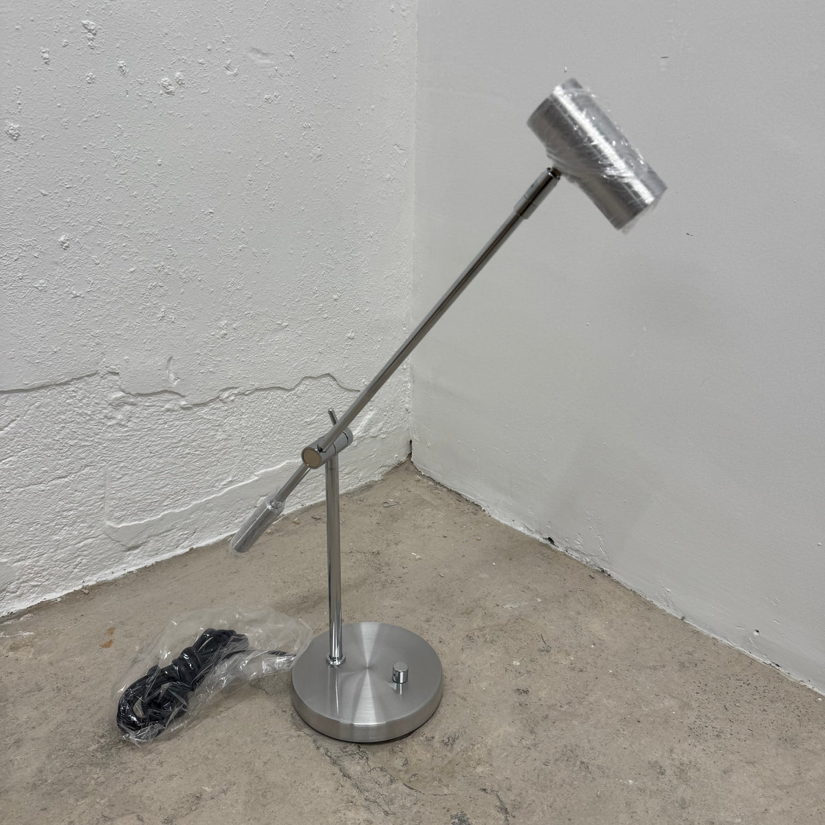 Ex-Display (Bath Showroom) Belid Cato Table lamp - Aluminum
