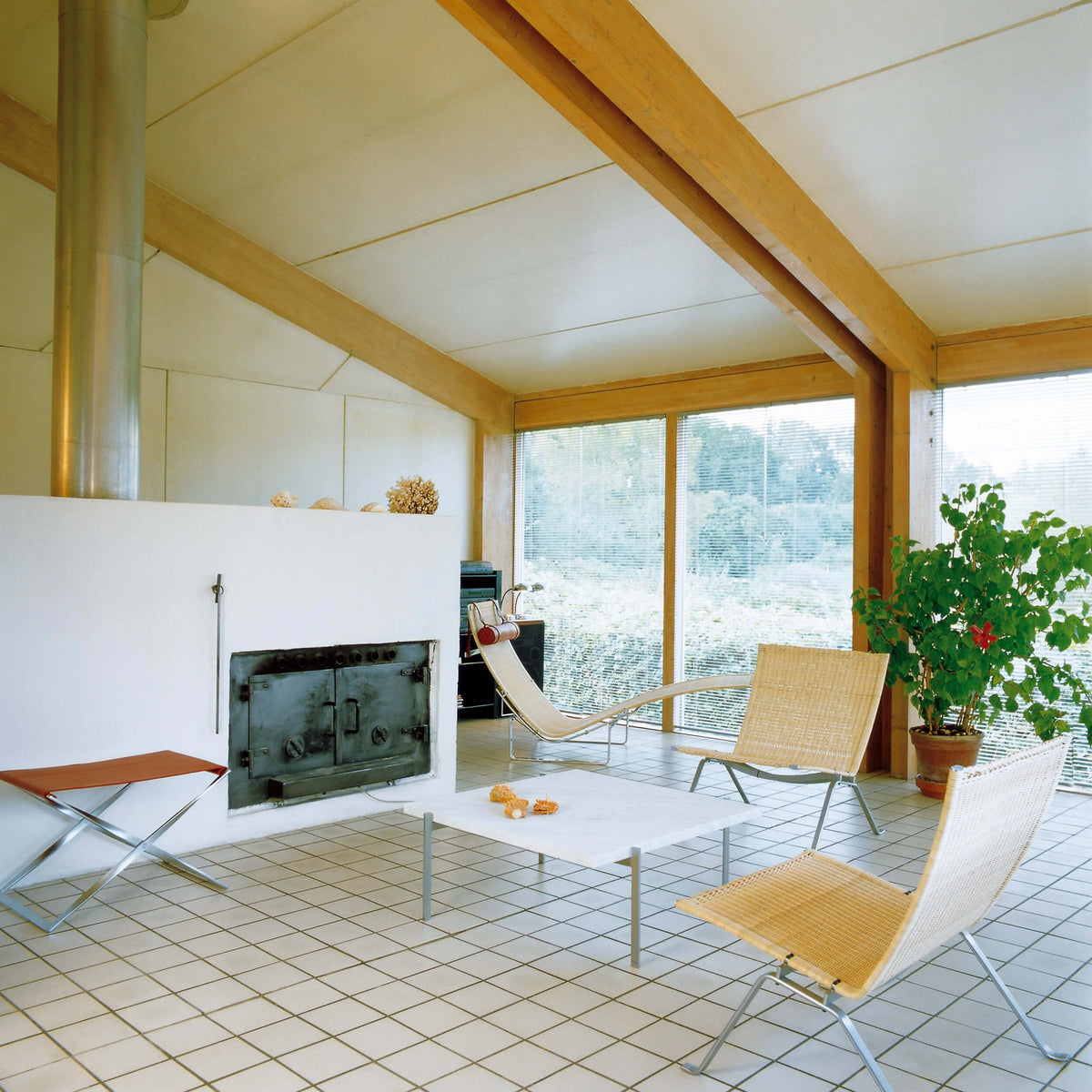 Fritz Hansen PK61 Coffee Table