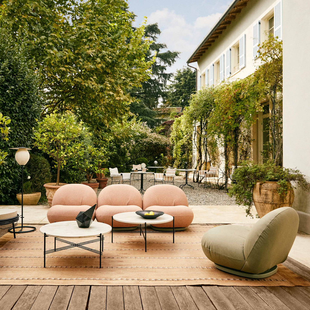 GUBI Pacha Outdoor Lounge Chair