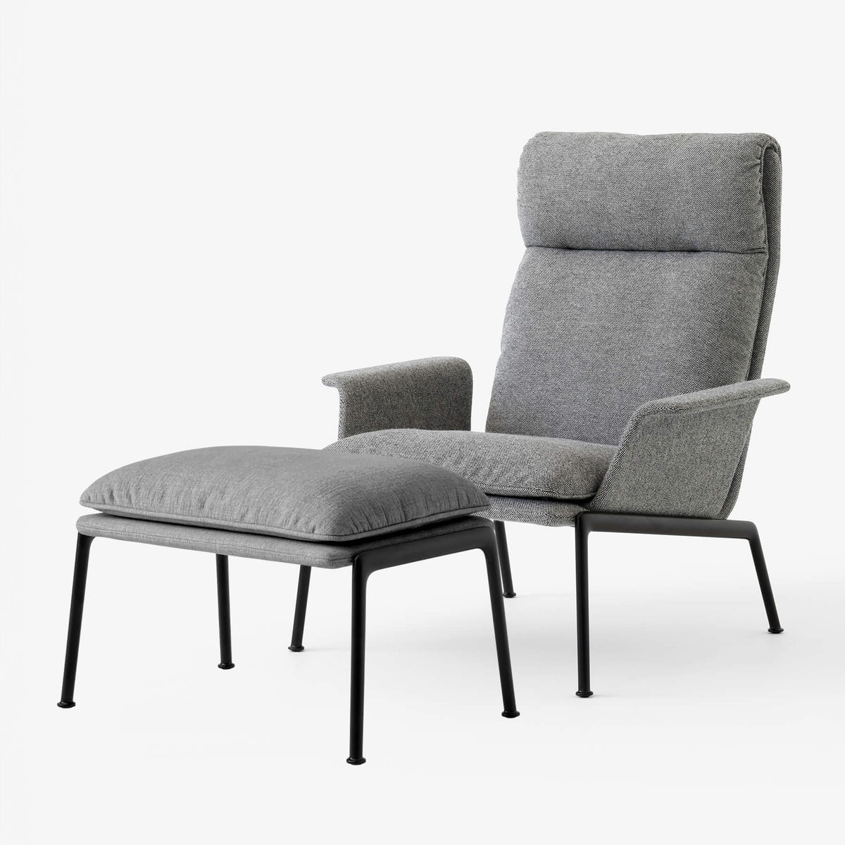 &Tradition Muno LN17 Lounge Chair