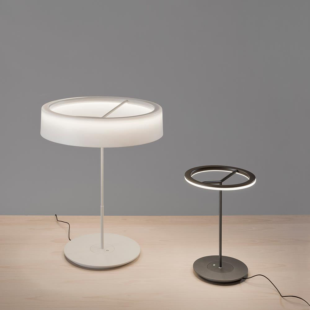 Santa & Cole Sin S Table Lamp